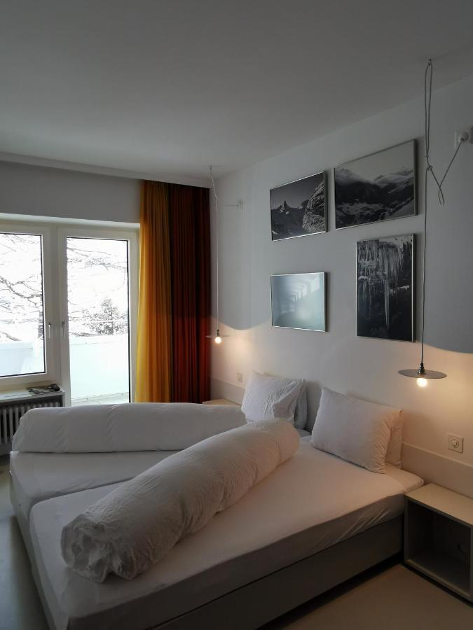 Schnider Bed&Breakfast Und Cafe Vals Eksteriør bilde